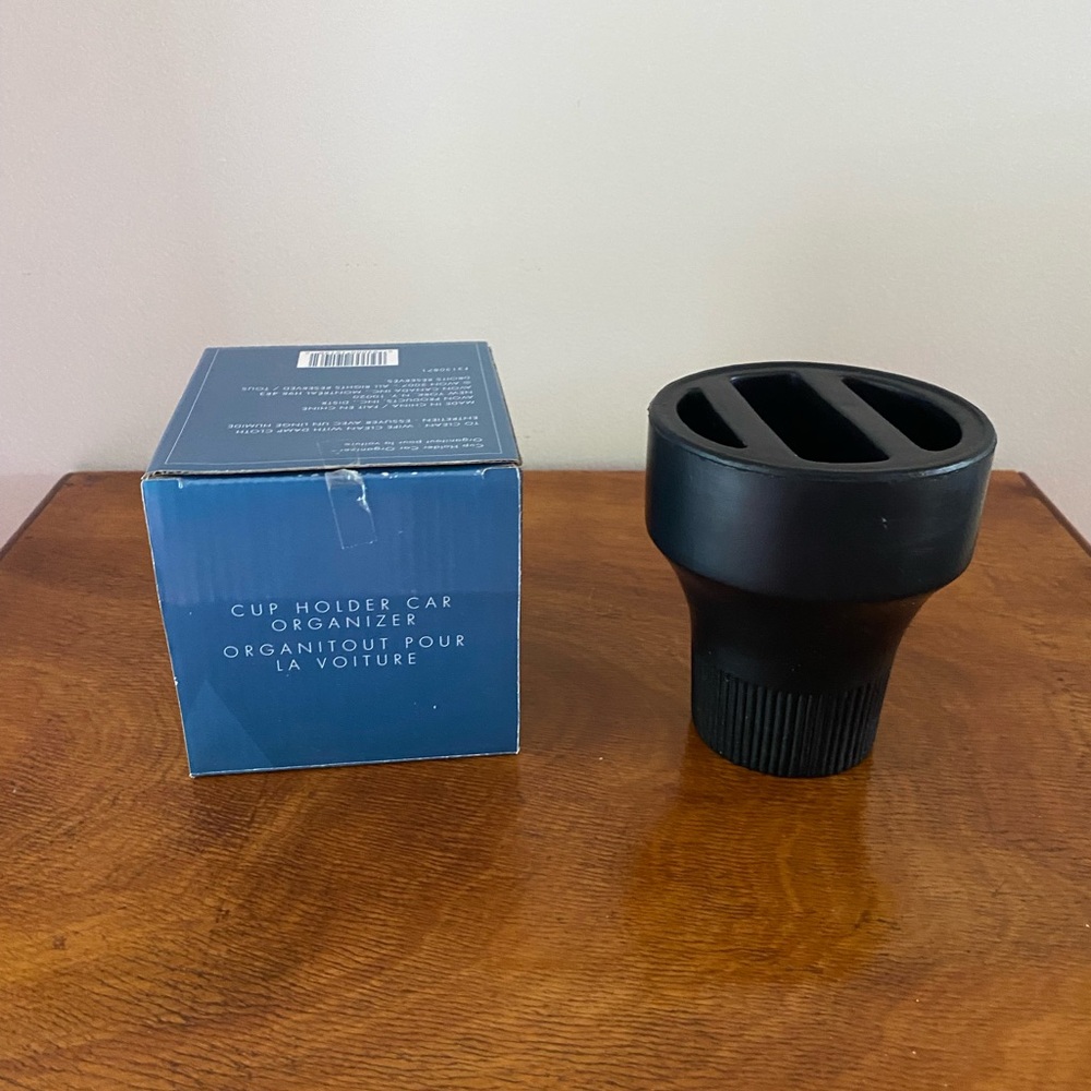New Avon Black Car Cup Holder Organizer